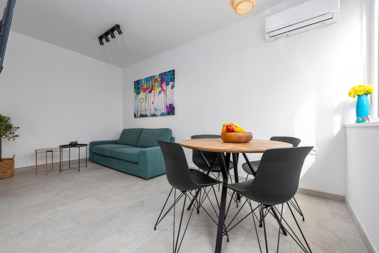 Ferienwohnung Urban Vibe Zadar Exterior foto